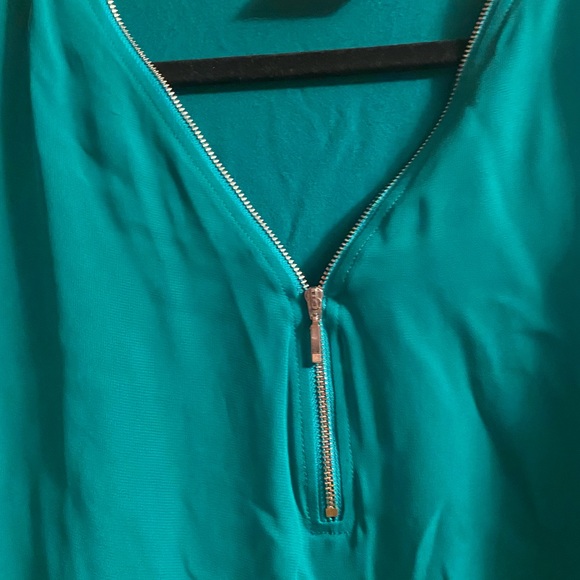 NY&CO Sleeveless Top - Picture 7 of 8